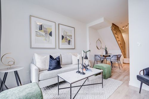 101-335 Wheat Boom Dr, Oakville, ON, L6H7X4 | Card Image