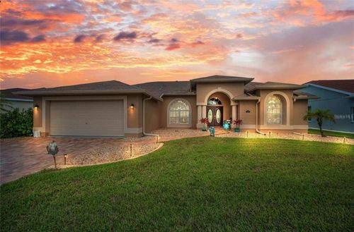 8319 Coral Creek Loop, HUDSON, FL, 34667-8007 | Card Image