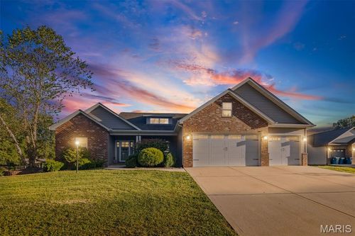 214 Edwards St, Glen Carbon, IL, 62034-4403 | Card Image