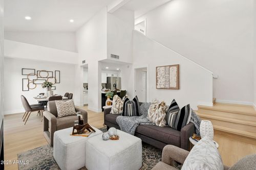 1081-5640 E Bell Rd, Scottsdale, AZ, 85254-5951 | Card Image