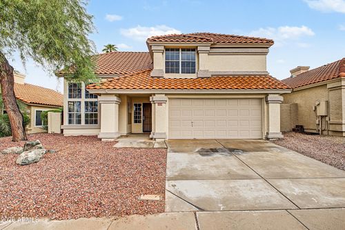 1210 E Amberwood Dr, Phoenix, AZ, 85048-8657 | Card Image