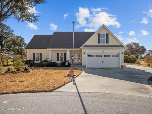129 Buds Ln, Cedar Point, NC, 28584-9297 | Card Image