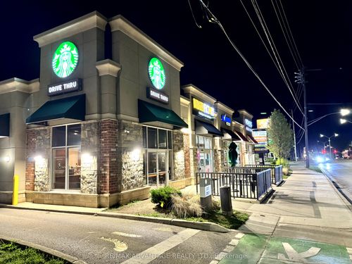 580 Fanshawe Park Rd E, London, ON, N5X1L1 | Card Image