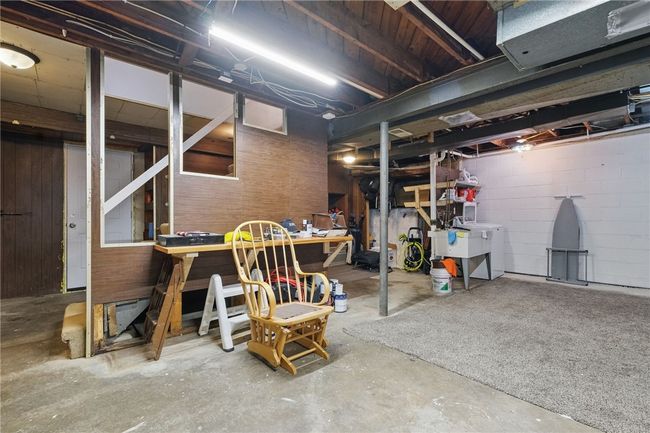 1102 Dagmar Ave, House other with 3 bedrooms, 2 bathrooms and 4 parking in Pittsburgh PA | Image 28