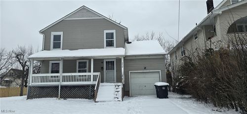 3224 E 117th St, Cleveland, OH, 44120-3844 | Card Image