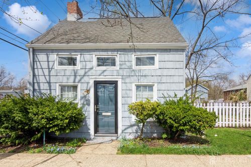 593 W Hazelwood Ave, RAHWAY, NJ, 07065-2601 | Card Image