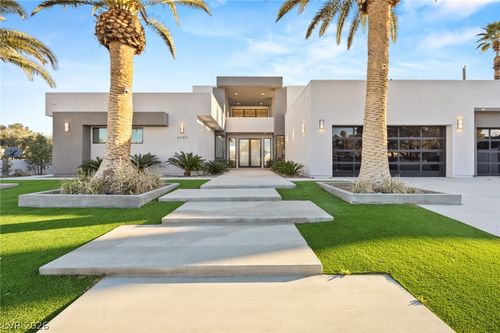 6385 Darby Ave, Las Vegas, NV, 89146-6607 | Card Image