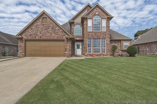 7420 S 107th Eastavenue, Tulsa, OK, 74113 | Card Image