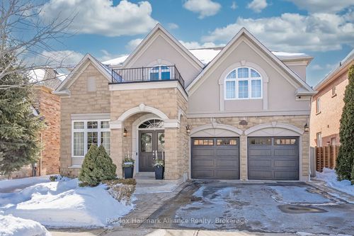 2489 Whistling Springs Crescent, Oakville, ON, L6M5G3 | Card Image