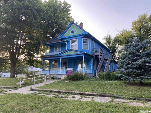 604 9th Street, Pawnee City, NE, 68420 | Card Image