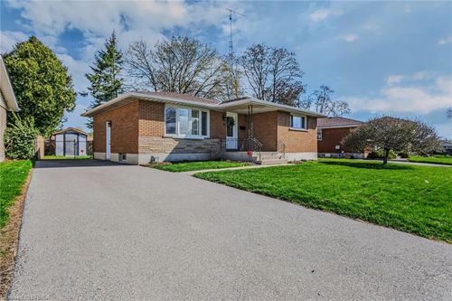 27 Allanton Boulevard, Brantford, ON, N3R3B8 | Card Image