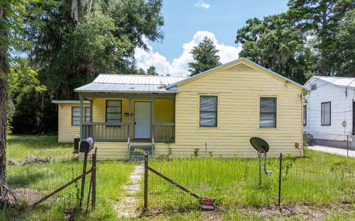 656 Ne Lake Dr, Lake City, FL, 32055-3447 | Card Image