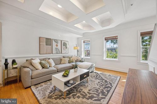 apt-2-224 S St Ne, WASHINGTON, DC, 20002-2153 | Card Image