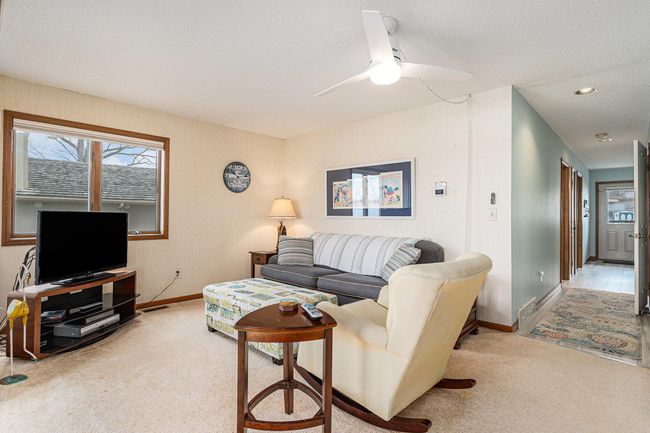 Living Area -View 2 | Image 10