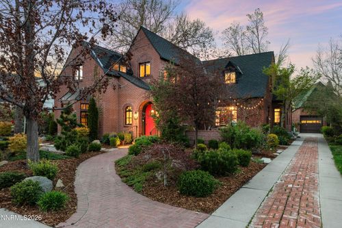 581 Ridge St, Reno, NV, 89501-1721 | Card Image