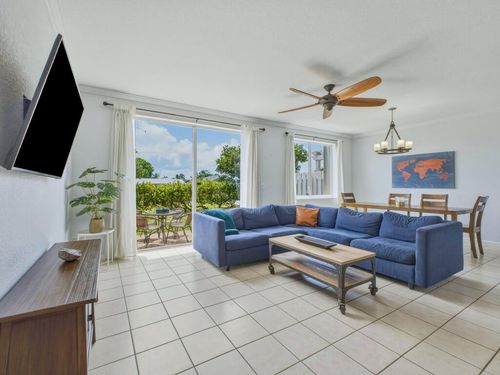 3028 N Evergreen Cir, Boynton Beach, FL, 33426-8652 | Card Image
