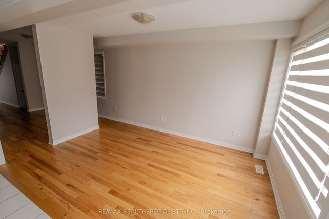 6 Rustic Oak Trail, House other with 4 bedrooms, 4 bathrooms and 4 parking in Ayr ON | Image 5