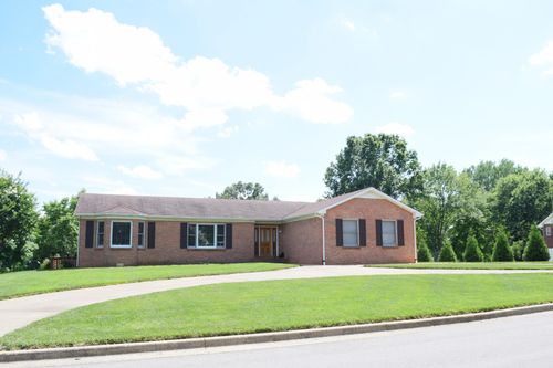 2828 Trelawny Dr, Clarksville, TN, 37043-4023 | Card Image