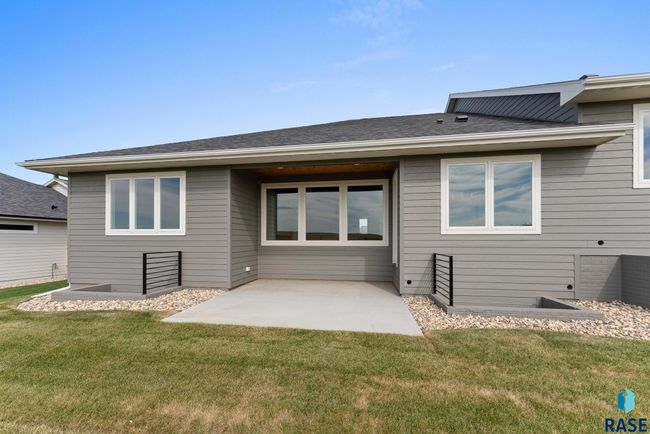 513 N Wildcat Dr, Townhouse with 3 bedrooms, 3 bathrooms and null parking in Sioux Falls SD | Image 59