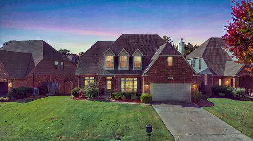 7636 S 94th East Ave, Tulsa, OK, 74133-4933 | Card Image