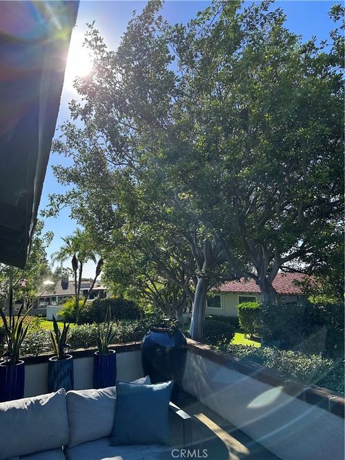 303 Esplanade, Newport Beach, CA, 92660-3924 | Card Image