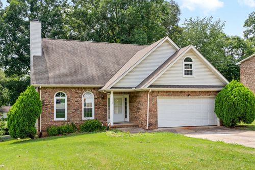 1112 Rosebrook Dr, Clarksville, TN, 37042-5921 | Card Image