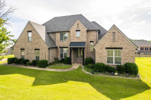 8938 Mount Hill Dr, Bartlett, TN, 38002-4650 | Card Image