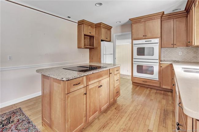 193 Walnut Tree Hill Rd, House other with 3 bedrooms, 2 bathrooms and null parking in Shelton CT | Image 7