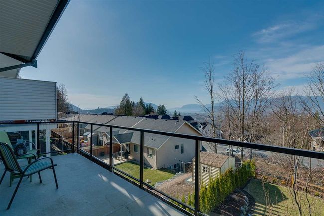 5 - 47042 Macfarlane Place, House other with 3 bedrooms, 3 bathrooms and 3 parking in Chilliwack BC | Image 2