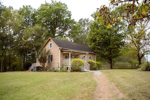 6443 Cox Rd, College Grove, TN, 37046-7107 | Card Image