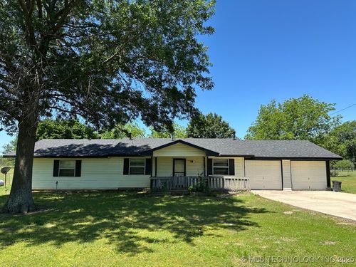 109948 S 4155 Rd, Checotah, OK, 74426-2746 | Card Image