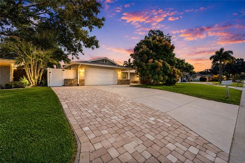 14233 102nd Ave, Largo, FL, 33774-5046 | Card Image