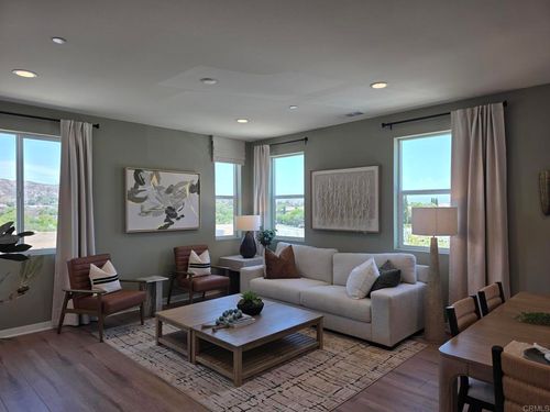 7608 Quest Lane, Santee, CA, 92071 | Card Image