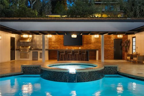 1200 Sunnyside Ave, Redlands, CA, 92373-6535 | Card Image