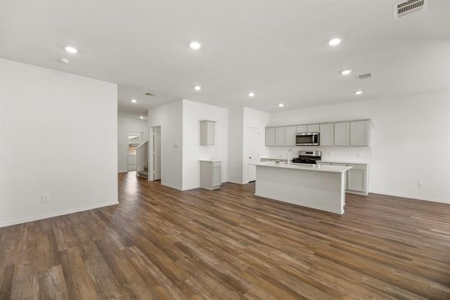 15052 Cherry Creek Dr, House other with 4 bedrooms, 3 bathrooms and 2 parking in Magnolia TX | Image 5