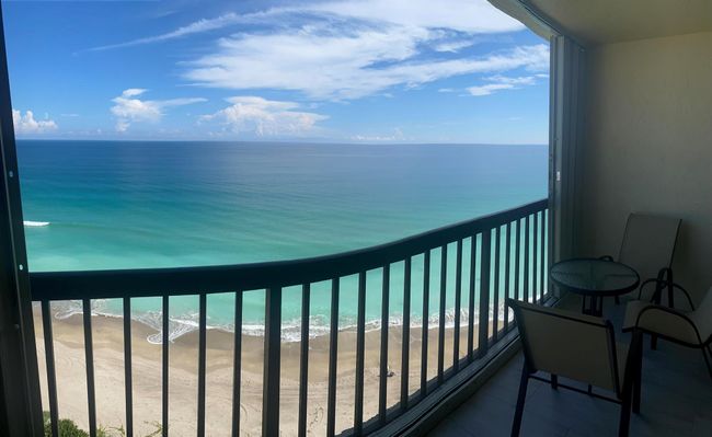 APT-1502 - 9500 S Ocean Dr, Condo with 2 bedrooms, 2 bathrooms and null parking in Jensen Beach FL | Image 6