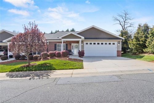 1826 Bogey Ln, Asheboro, NC, 27205-7291 | Card Image