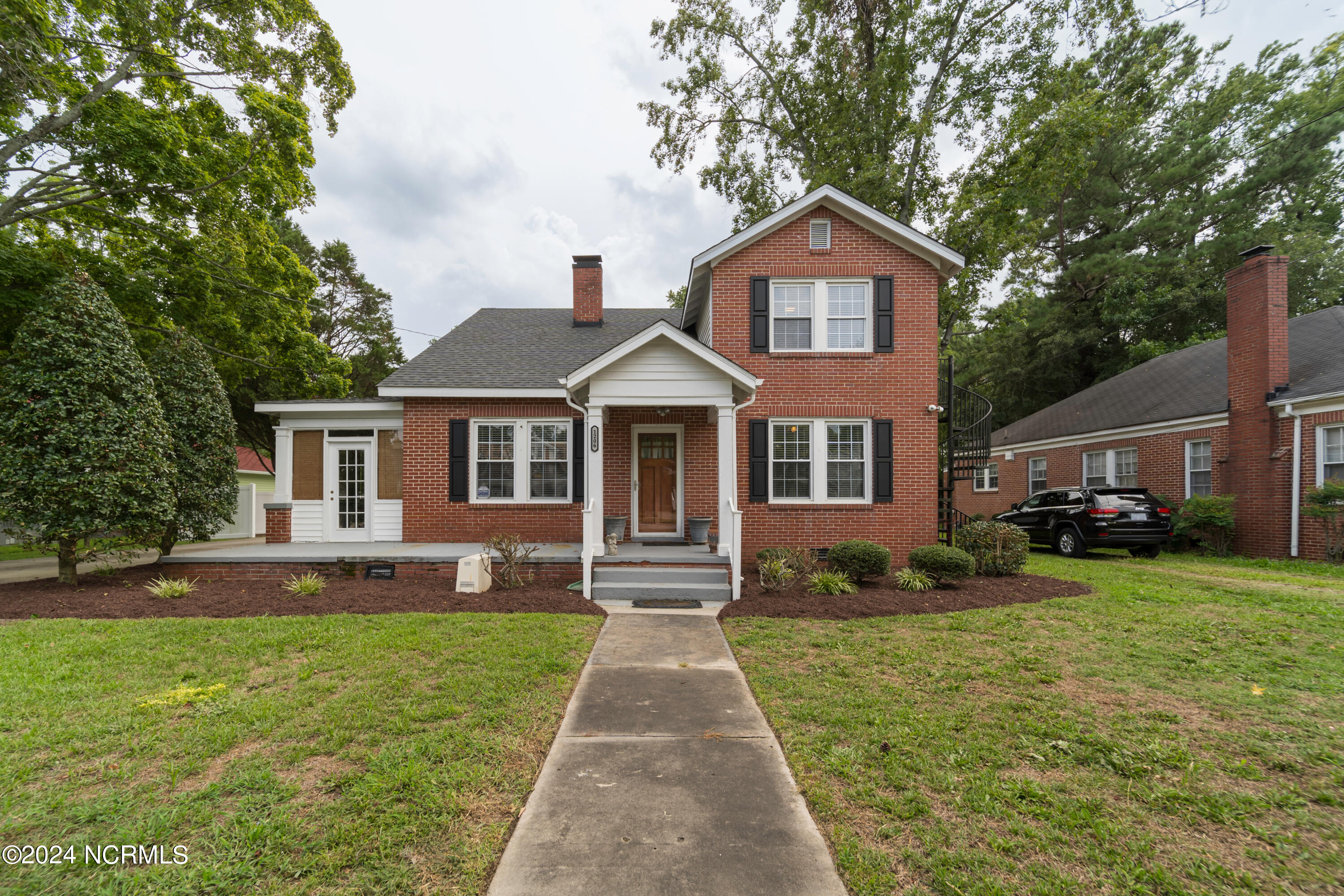 Walnut St, Goldsboro, NC 27530