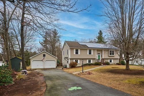 3 Sophie Cir, Southampton, MA, 01073 | Card Image