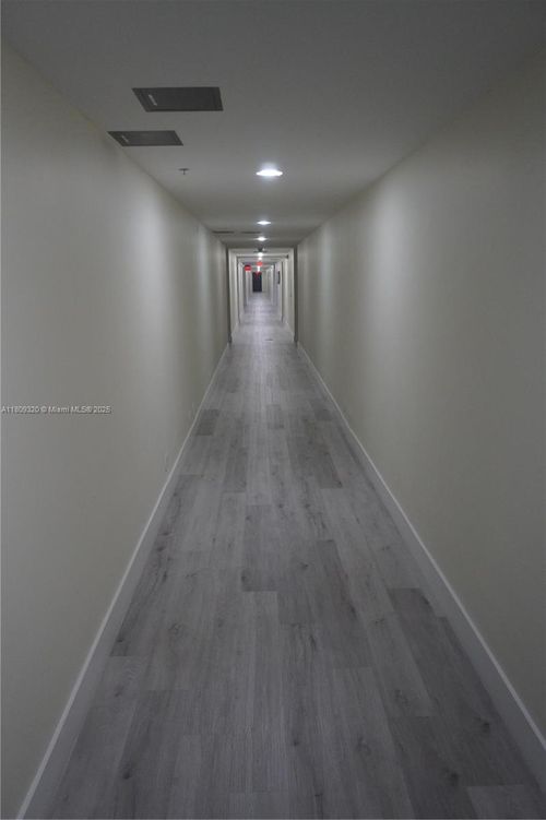 apt-107-11040 Sw 196th St, Cutler Bay, FL, 33157-8491 | Card Image
