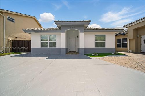 5202 Nw 187th St, Miami Gardens, FL, 33055-2383 | Card Image
