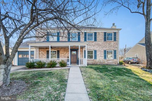 13631 Ellendale Dr, CHANTILLY, VA, 20151-2732 | Card Image