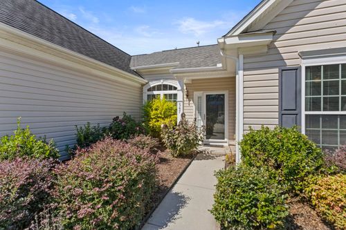 567 Shoreline Blvd, Boiling Springs, SC, 29316-6164 | Card Image
