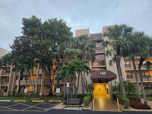 412-140 Lake Nancy Ln, West Palm Beach, FL, 33411-9228 | Card Image