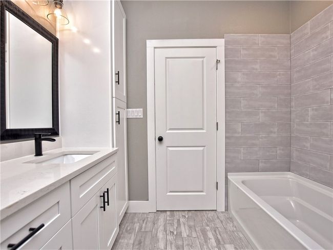 1 - 16310 Forest Way, Condo with 3 bedrooms, 3 bathrooms and 2 parking in Austin TX | Image 22