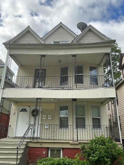 49 Edgar St, East Orange, NJ, 07018-2070 | Card Image