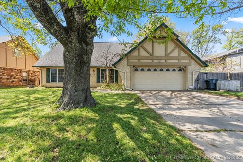 7152 S 73rd East Ave, Tulsa, OK, 74133-2803 | Card Image