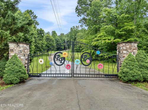 98 Pinnacle Point Way, Sharps Chapel, TN, 37866 | Card Image