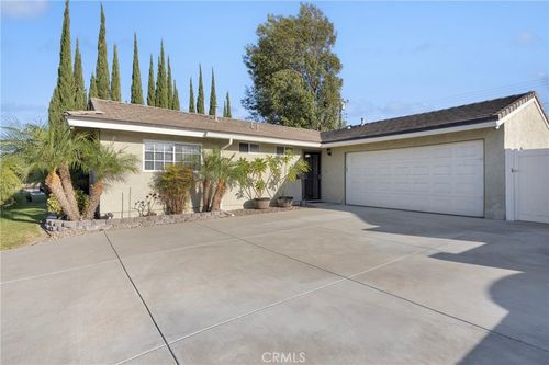 5462 Cynthia Cir, Cypress, CA, 90630-4522 | Card Image
