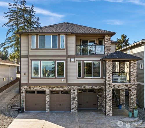 23905 43rd Ave S, Kent, WA, 98032-2855 | Card Image